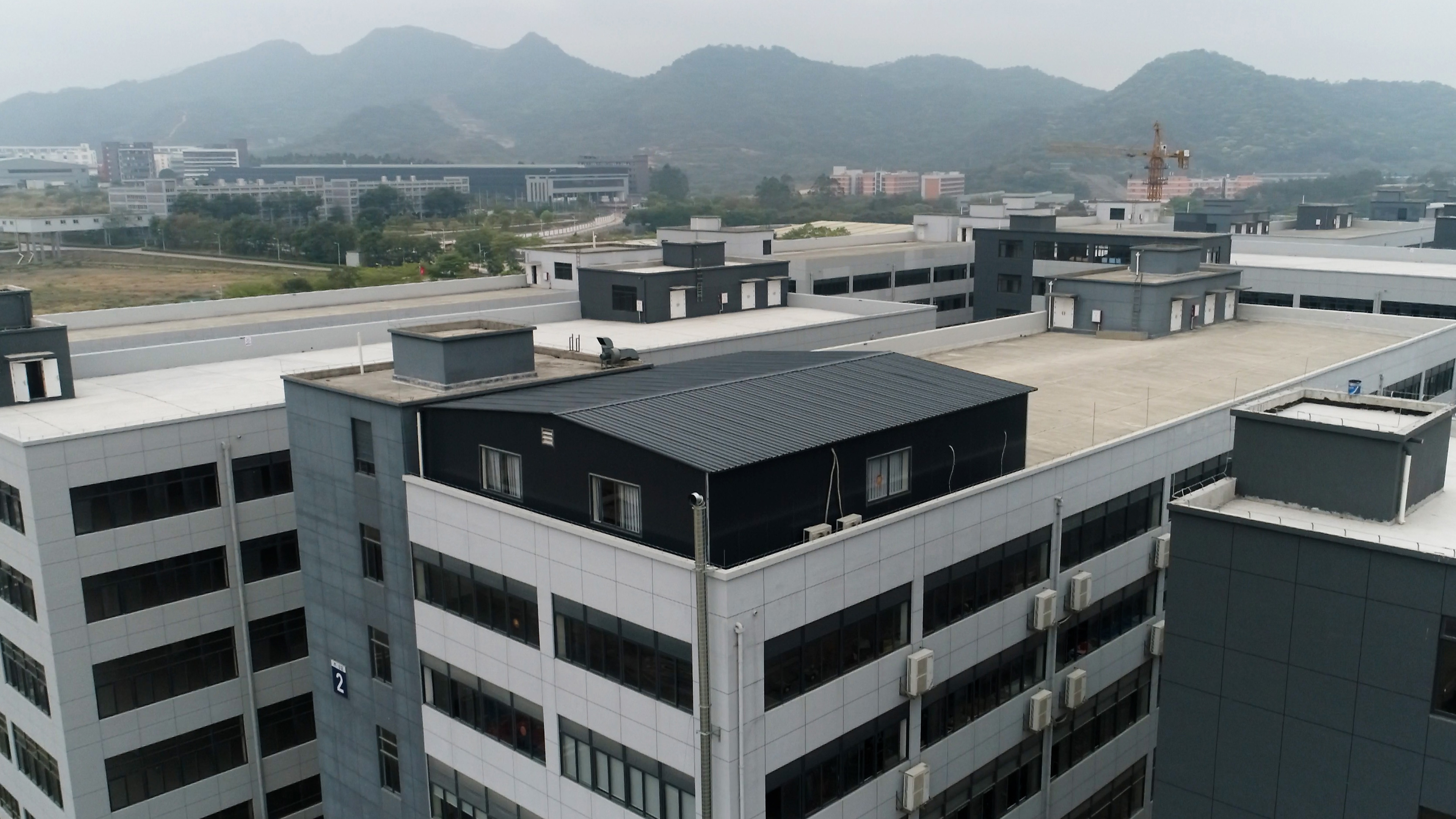 Modern metal roof sandwich panel, maintaining ventilation, insulation and fire p